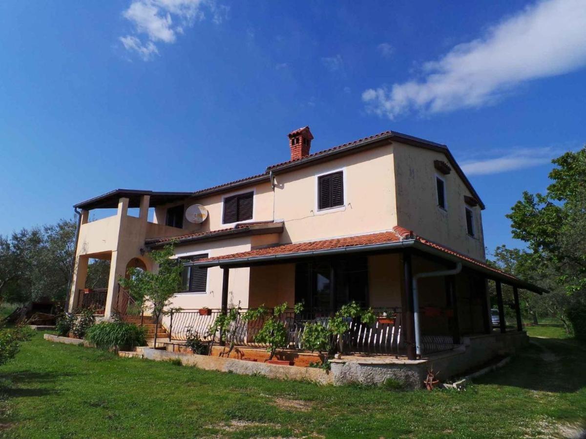 Apartman Krcina クルニカ エクステリア 写真