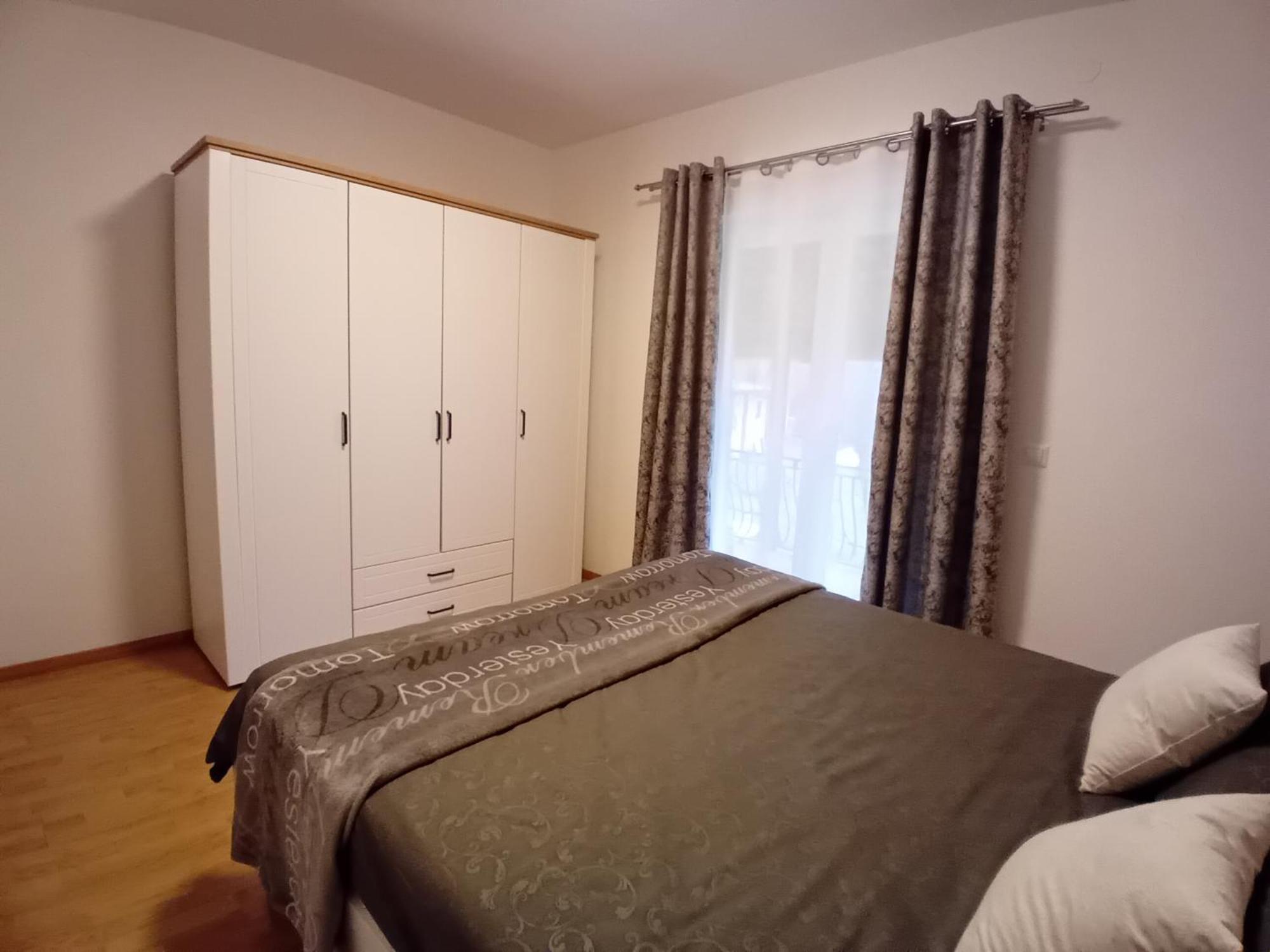 Apartman Krcina クルニカ エクステリア 写真