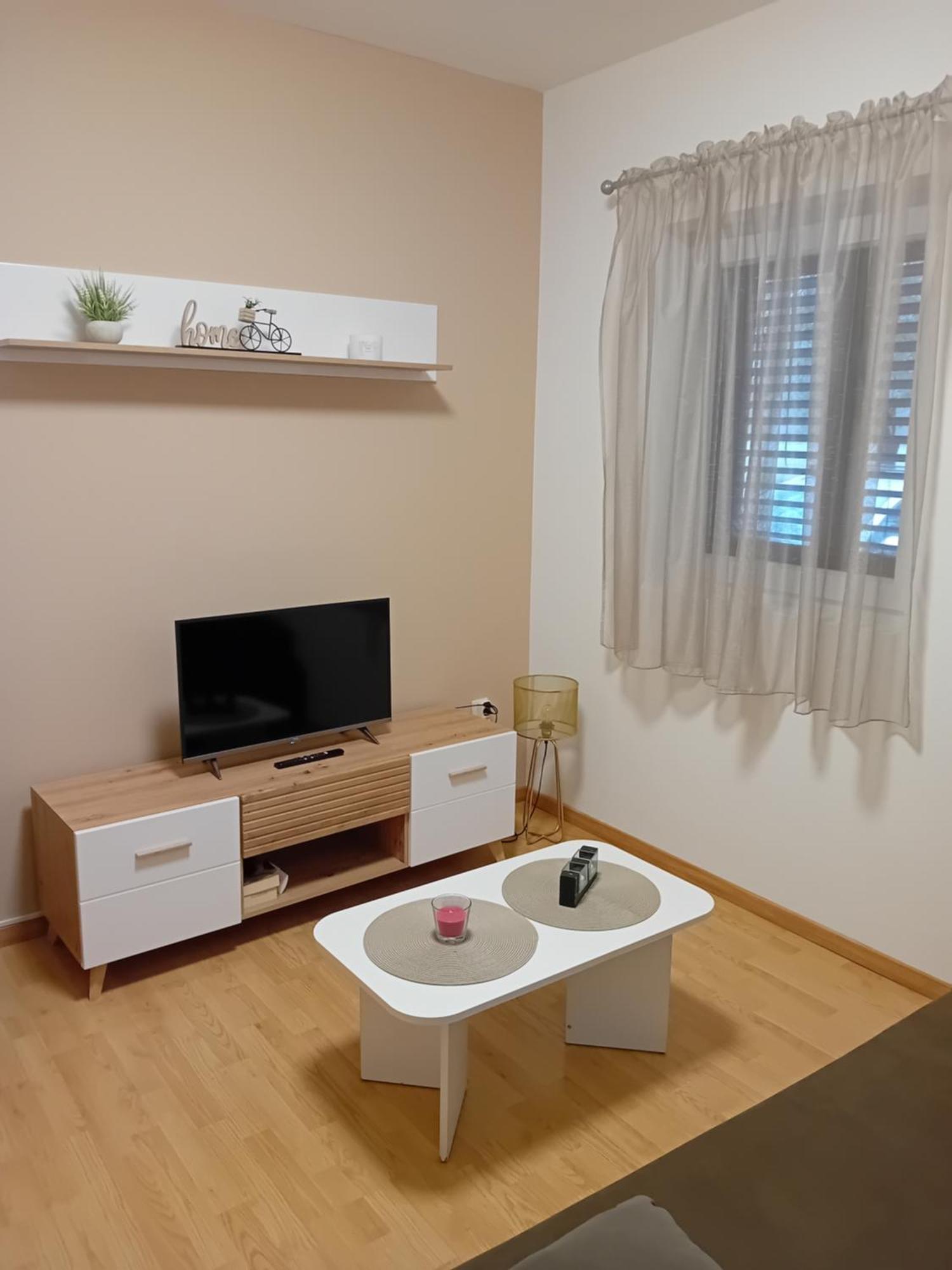 Apartman Krcina クルニカ エクステリア 写真